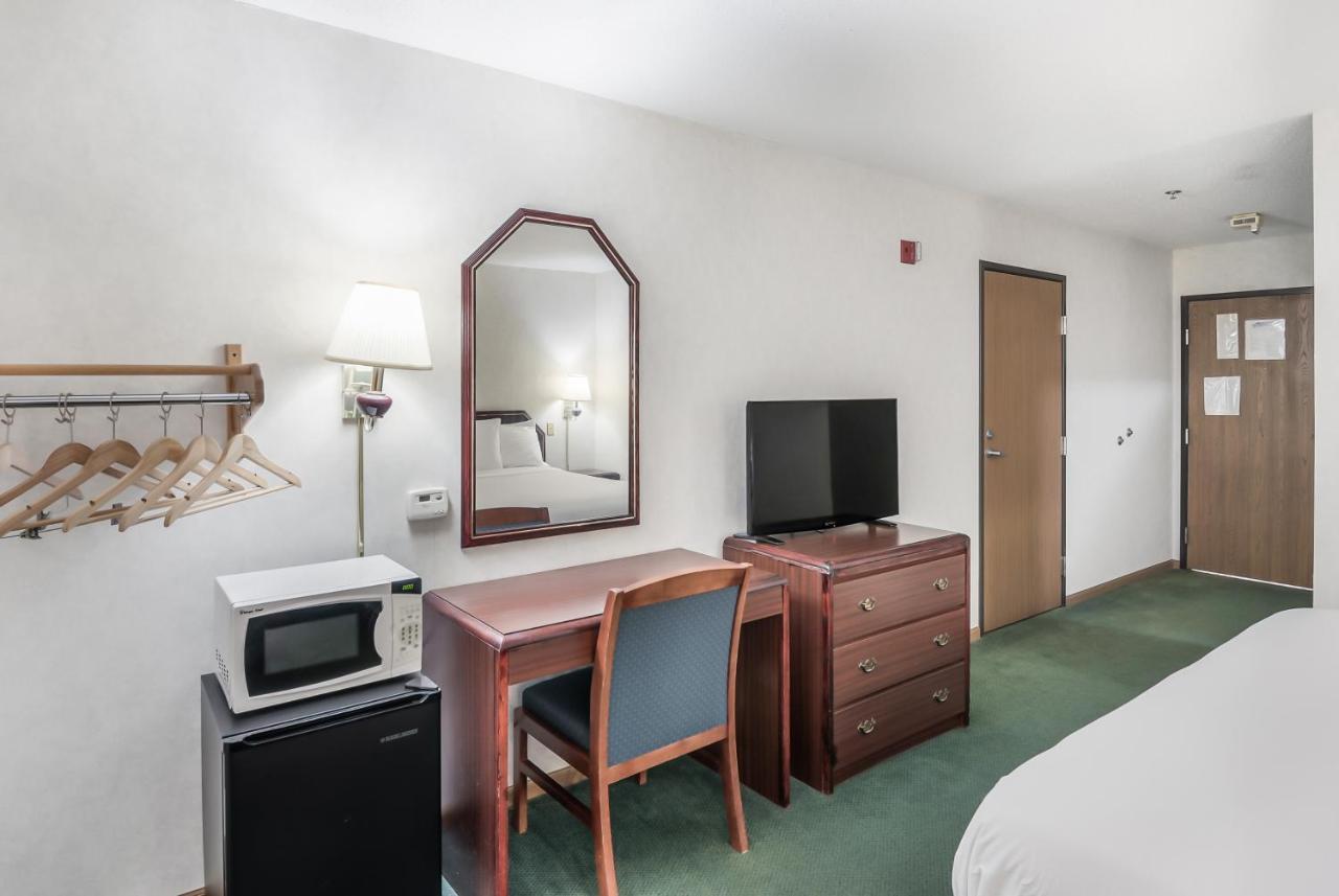 Americas Best Value Inn-Wenona Eksteriør bilde