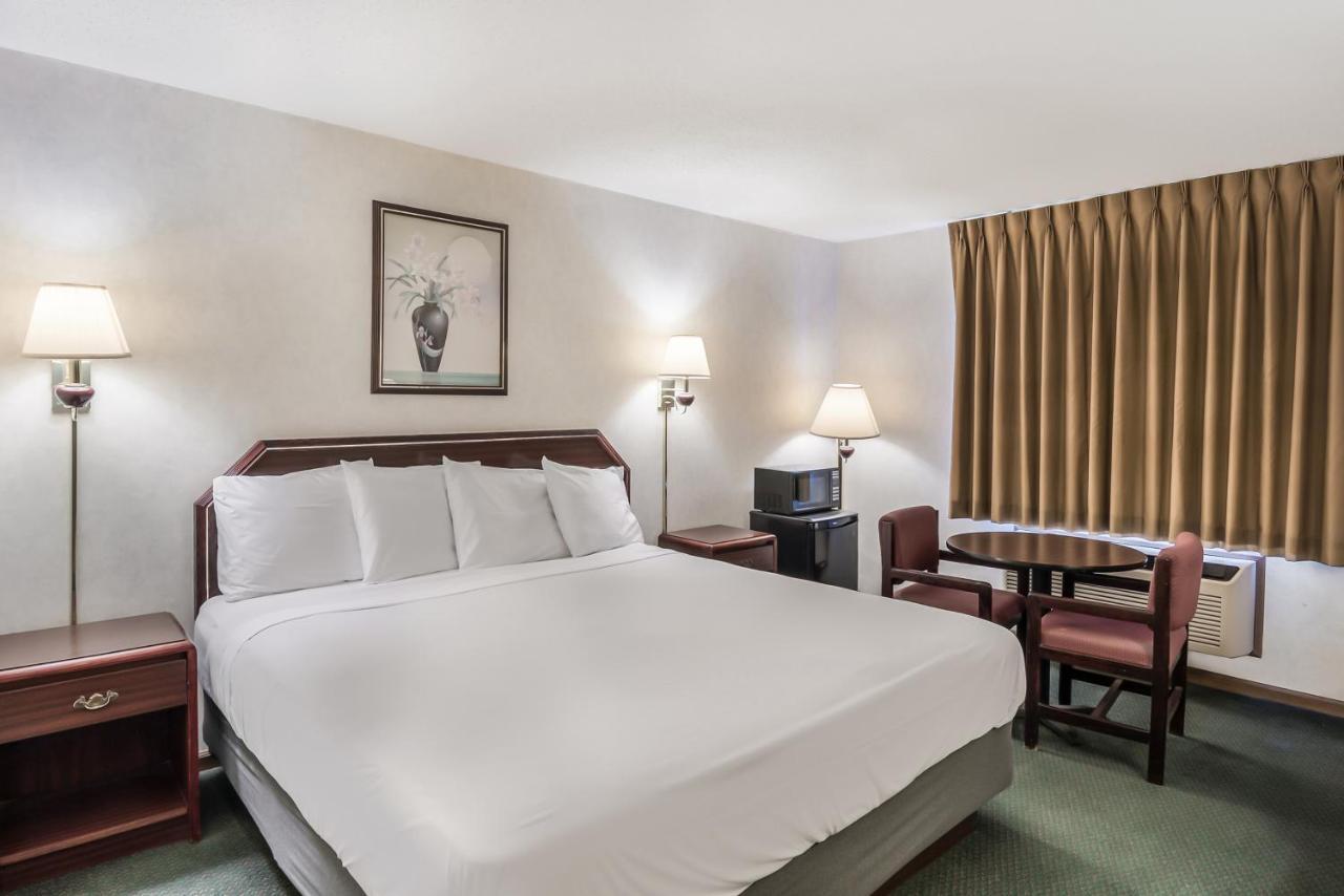 Americas Best Value Inn-Wenona Eksteriør bilde