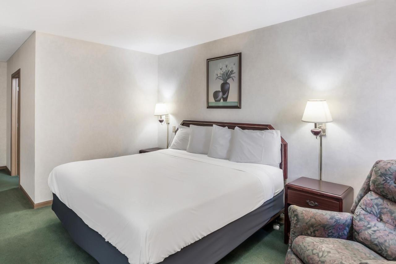 Americas Best Value Inn-Wenona Eksteriør bilde