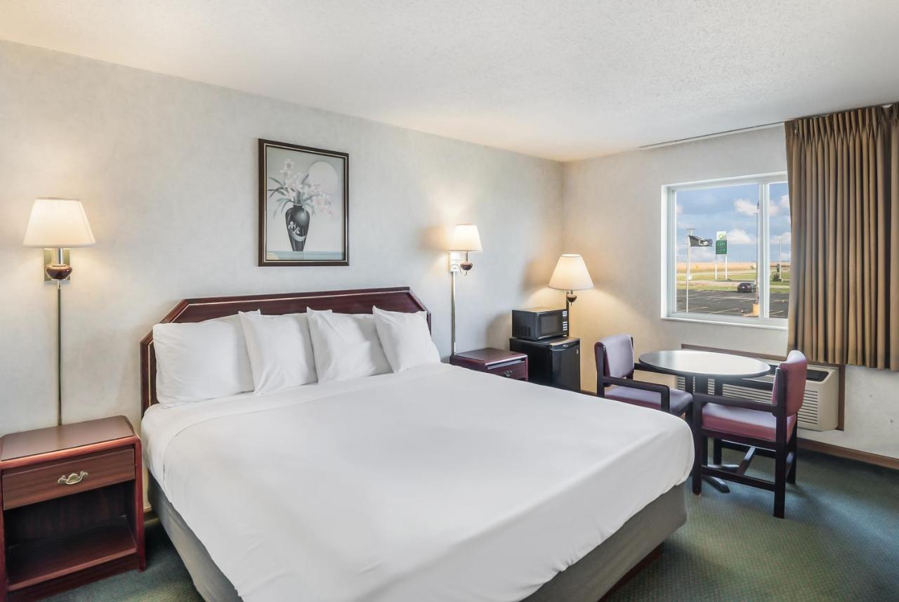 Americas Best Value Inn-Wenona Eksteriør bilde