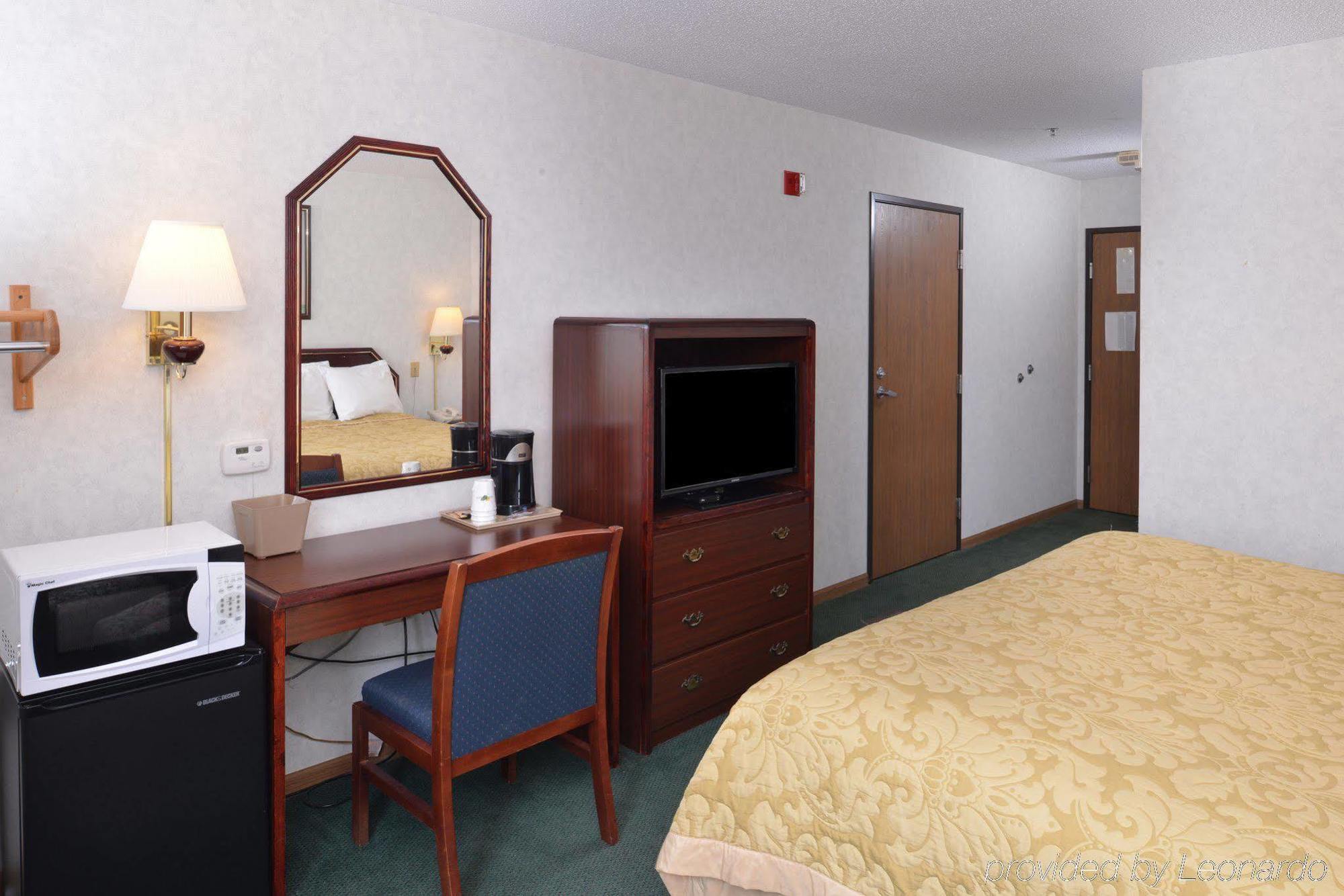 Americas Best Value Inn-Wenona Eksteriør bilde
