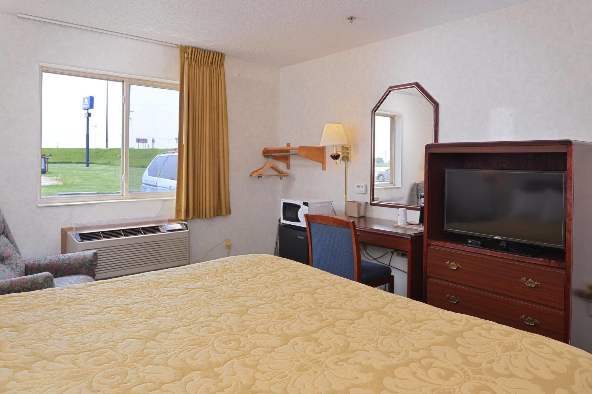 Americas Best Value Inn-Wenona Eksteriør bilde